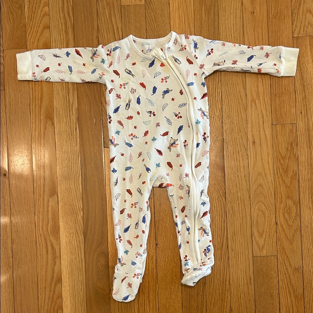 Joules Leaf Design Footie - Peter Rabbit